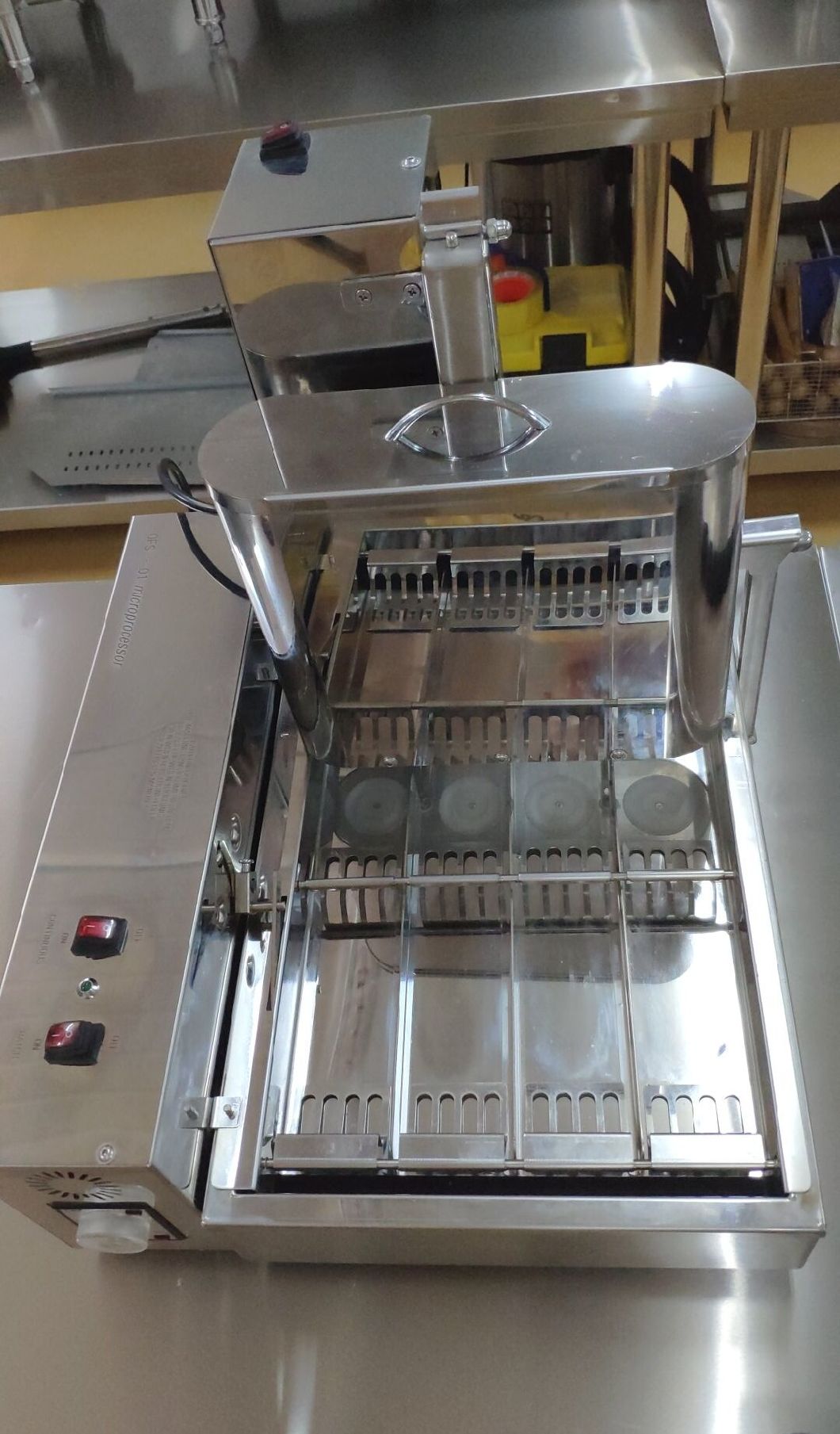 M&aacute;quina autom&aacute;tica de fabricaci&oacute;n de donas el&eacute;ctricas GRT-LBD4