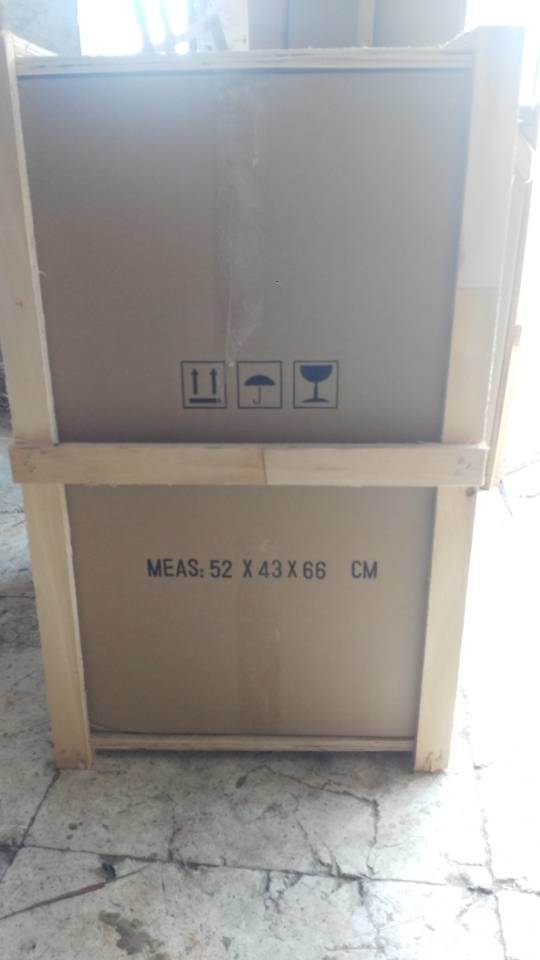 Calentador de alimentos trapezoides de acero inoxidable comercial (GRT-6P-B) Showcase de pantalla con bandejas