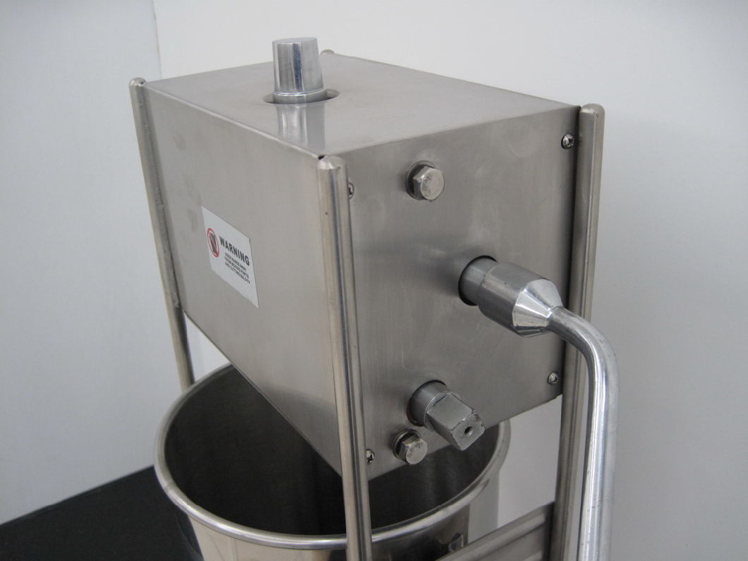 GRT-VSS15 Acero inoxidable 15L (30lb) Llenador de salchichas comerciales verticales