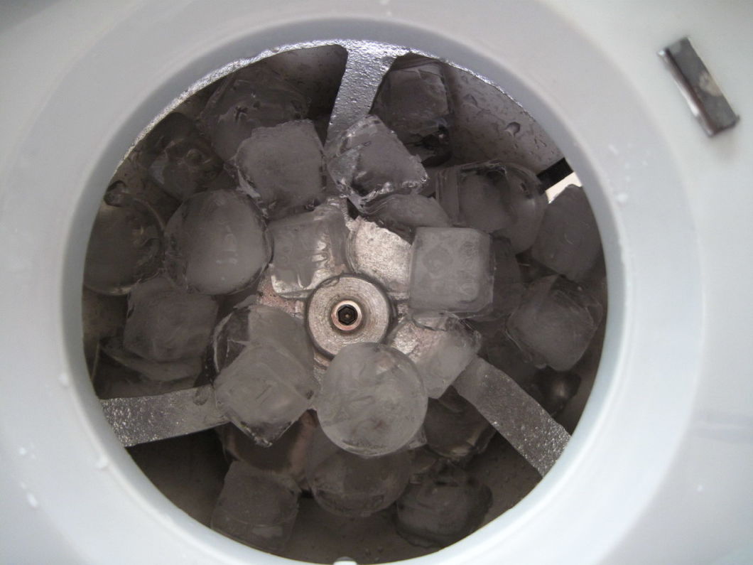 M&aacute;quina de fabricaci&oacute;n de bloques de hielo para hacer hielo (BD-A20)